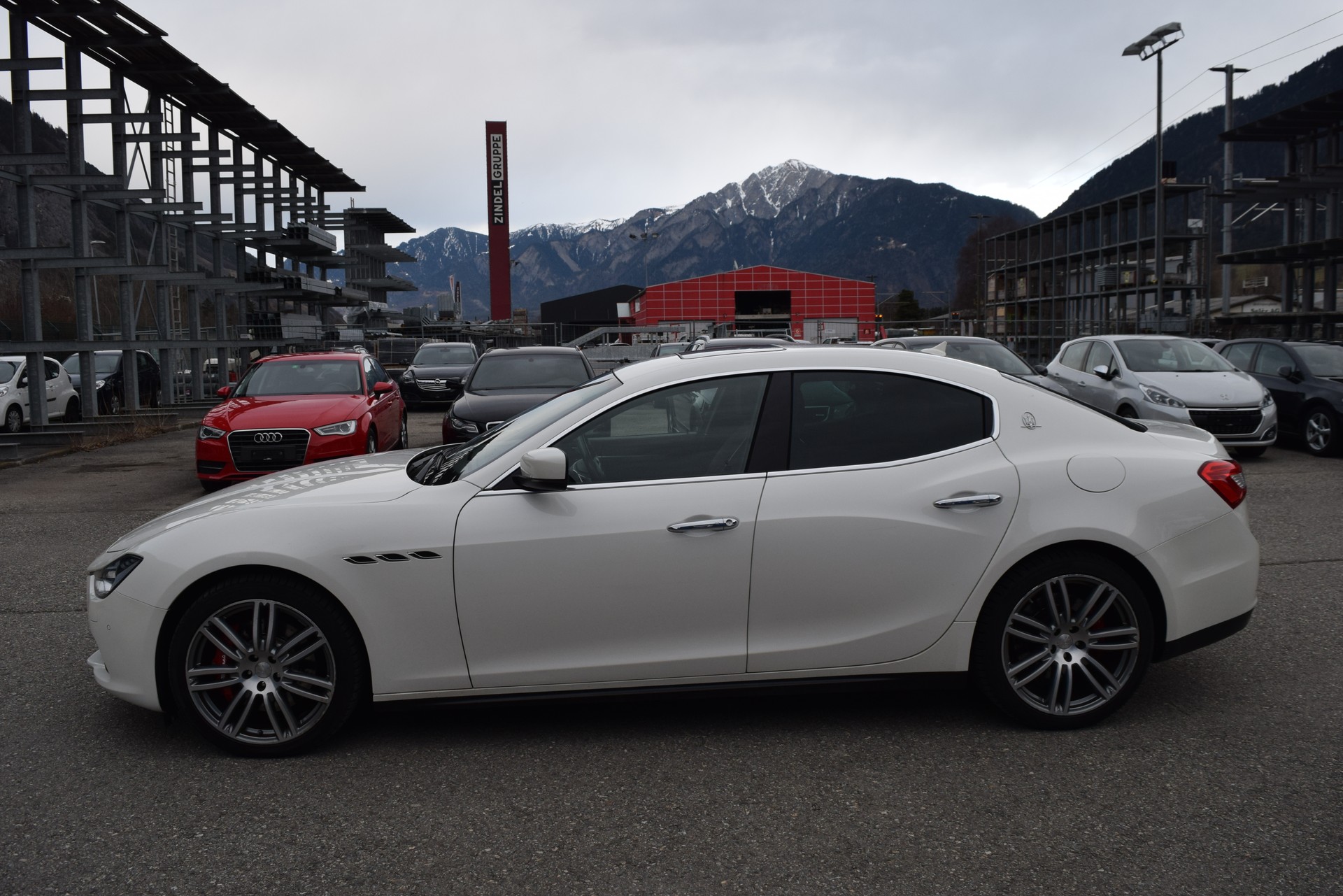 MASERATI Ghibli S Q4 3.0 V6 Automatica-showroom-element-3
