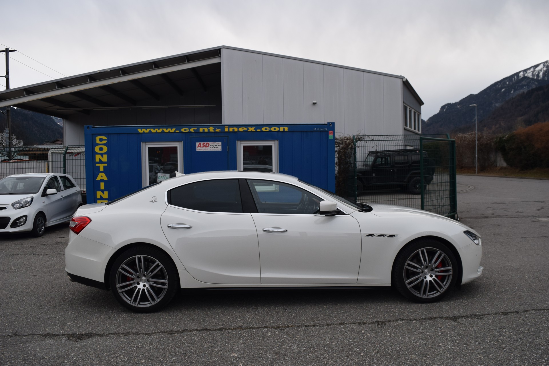 MASERATI Ghibli S Q4 3.0 V6 Automatica-image-10