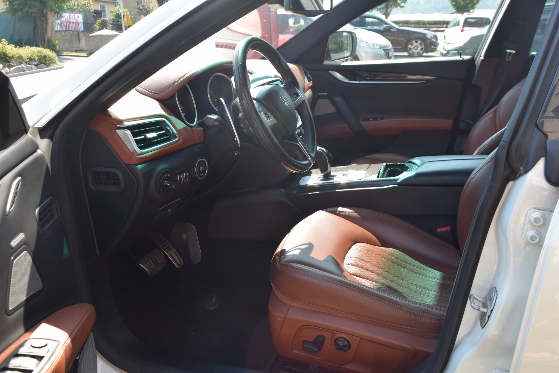 MASERATI Ghibli S Q4 3.0 V6 Automatica-image-17