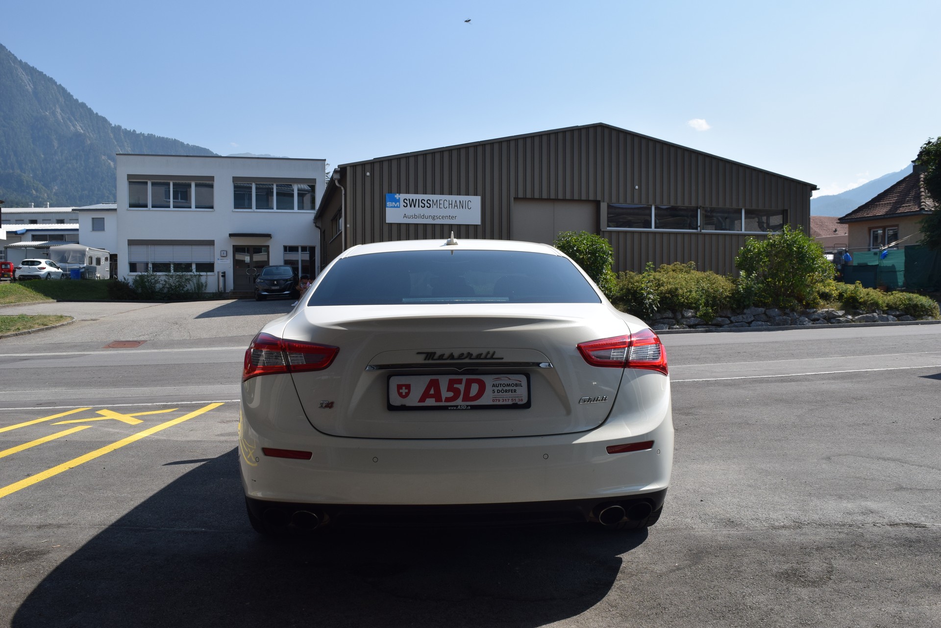 MASERATI Ghibli S Q4 3.0 V6 Automatica-image-5