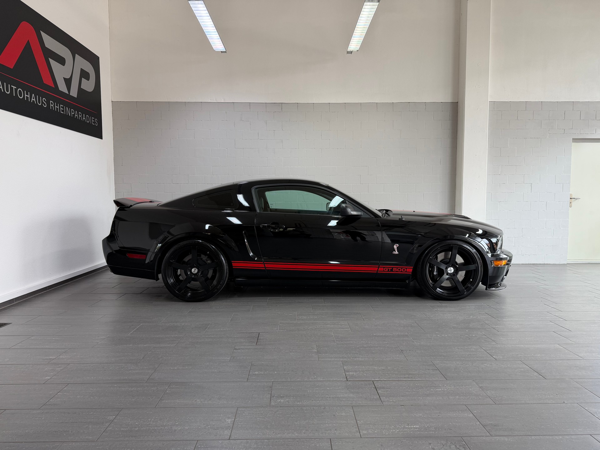 FORD SHELBY GT 500-image-2