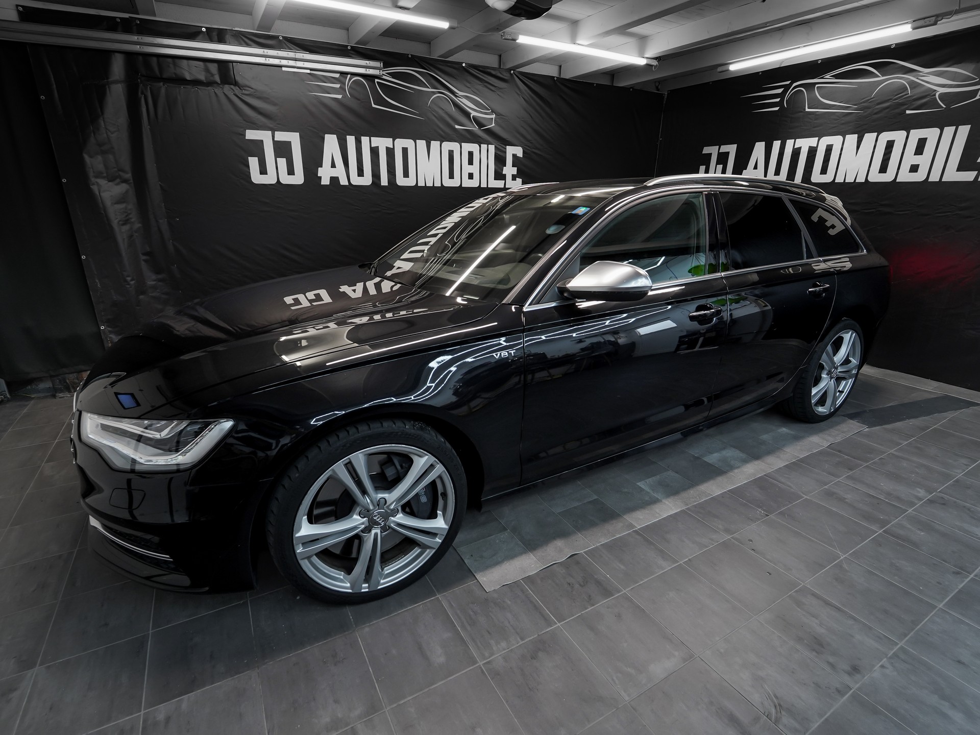 AUDI S6 Avant 4.0 TFSI V8 quattro S-tronic-showroom-element-3