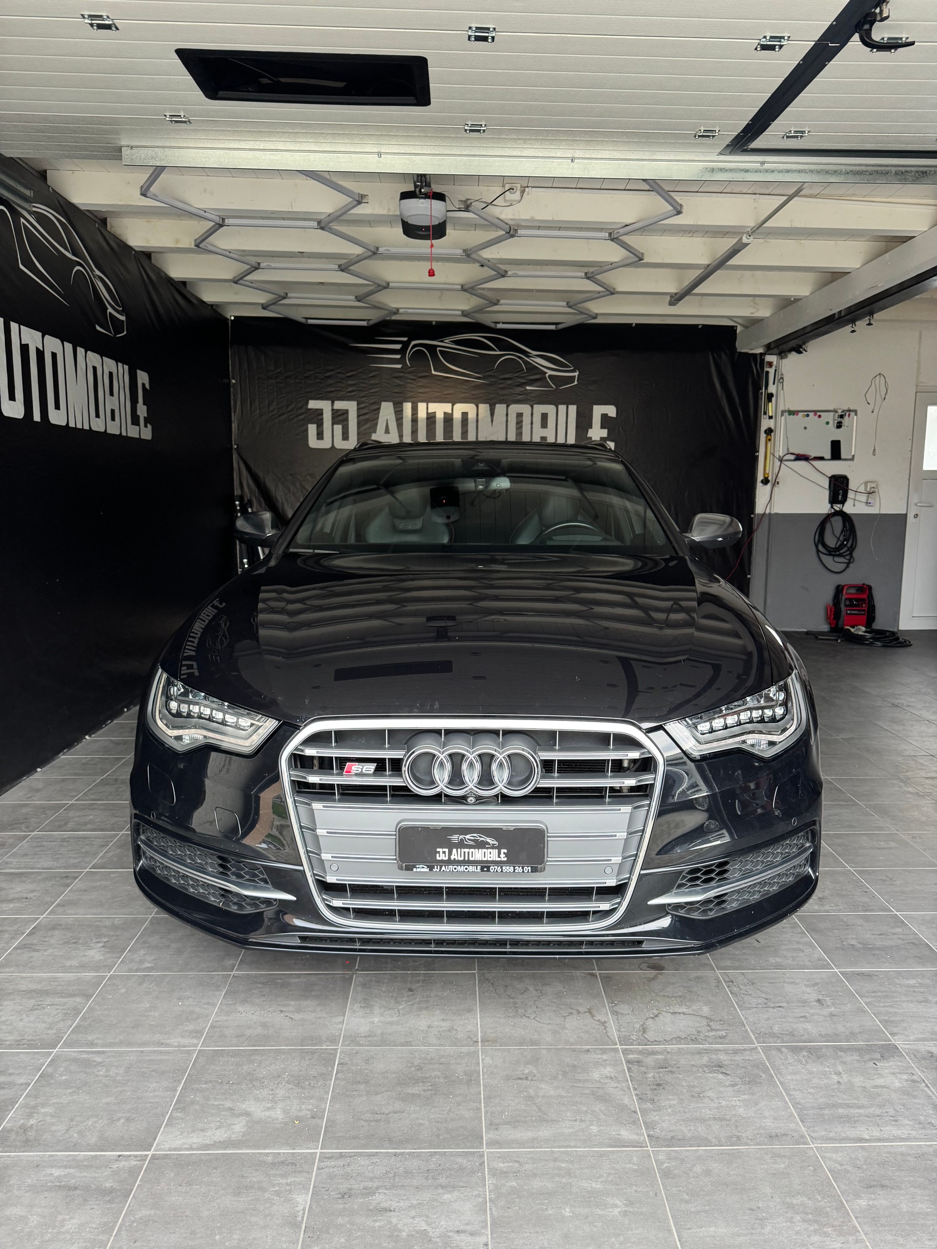 AUDI S6 Avant 4.0 TFSI V8 quattro S-tronic-image-1