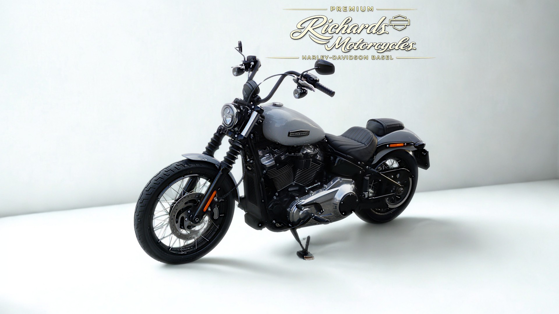 HARLEY-DAVIDSON FXBBS Street Bob 117-image-4