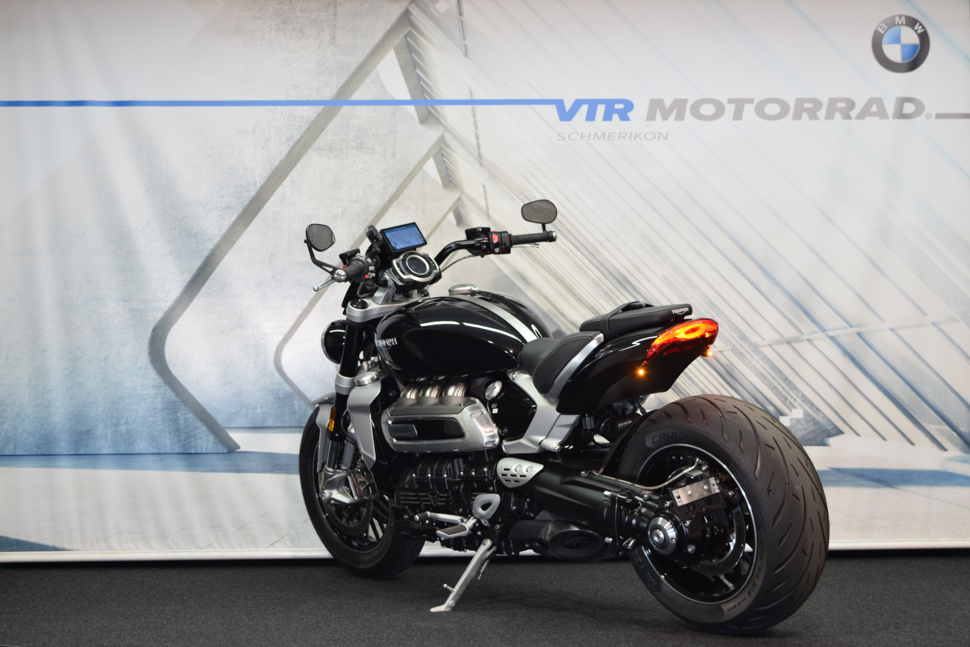 TRIUMPH Rocket 3 GT (R) inkl. Heckumbau & Navi-image-3