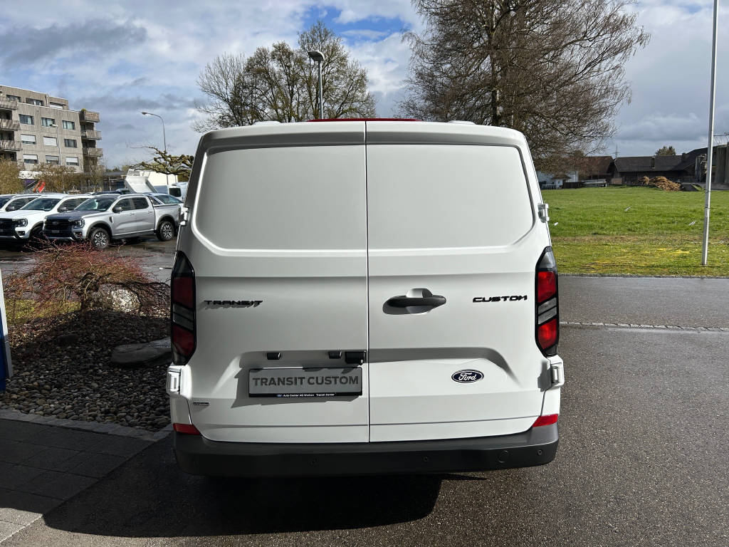 FORD Transit Custom Van 320 L1 2.5 Duratec 233 Trend PHEV-showroom-element-3