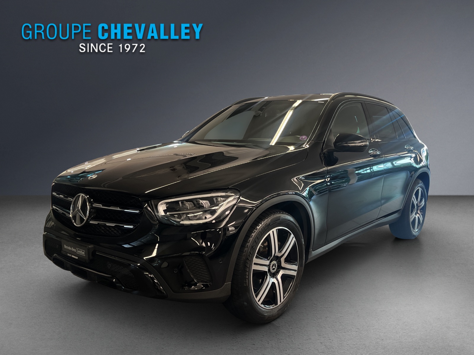 MERCEDES-BENZ GLC 200 4M Night Star
