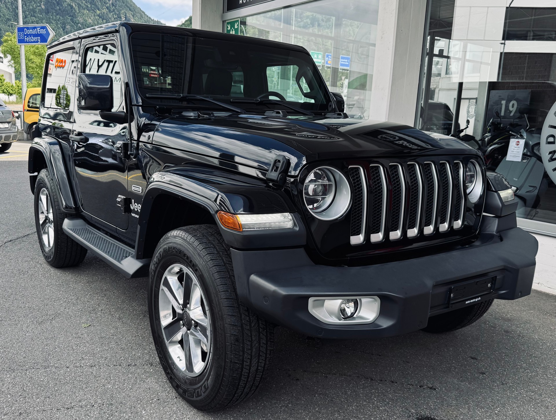 JEEP Wrangler 2.2MJ Overland Automatic