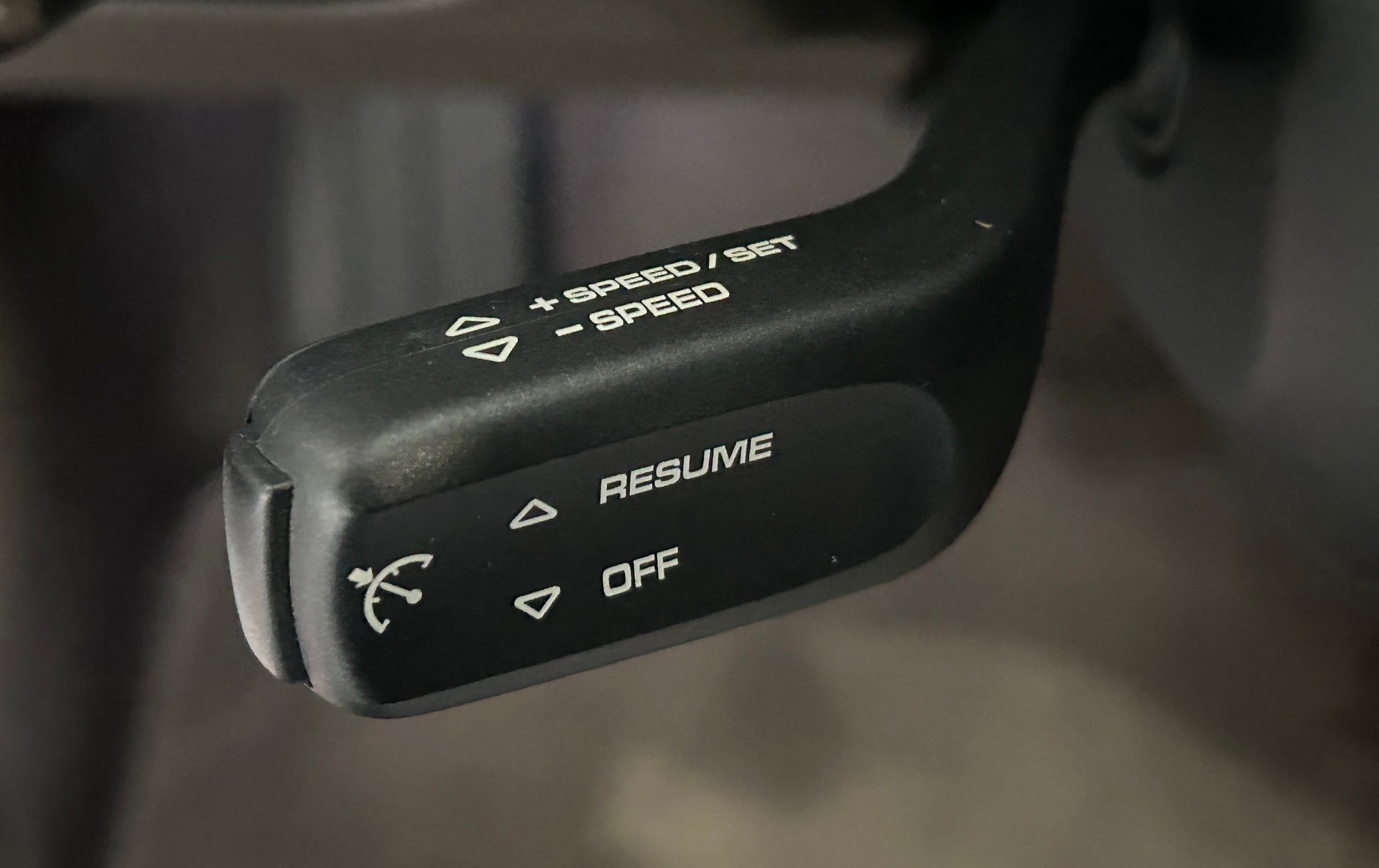 PORSCHE Macan Turbo PDK -Leder-DAB-Adaptive Sportsitze-Tempostat-Carbon Interieur-image-11