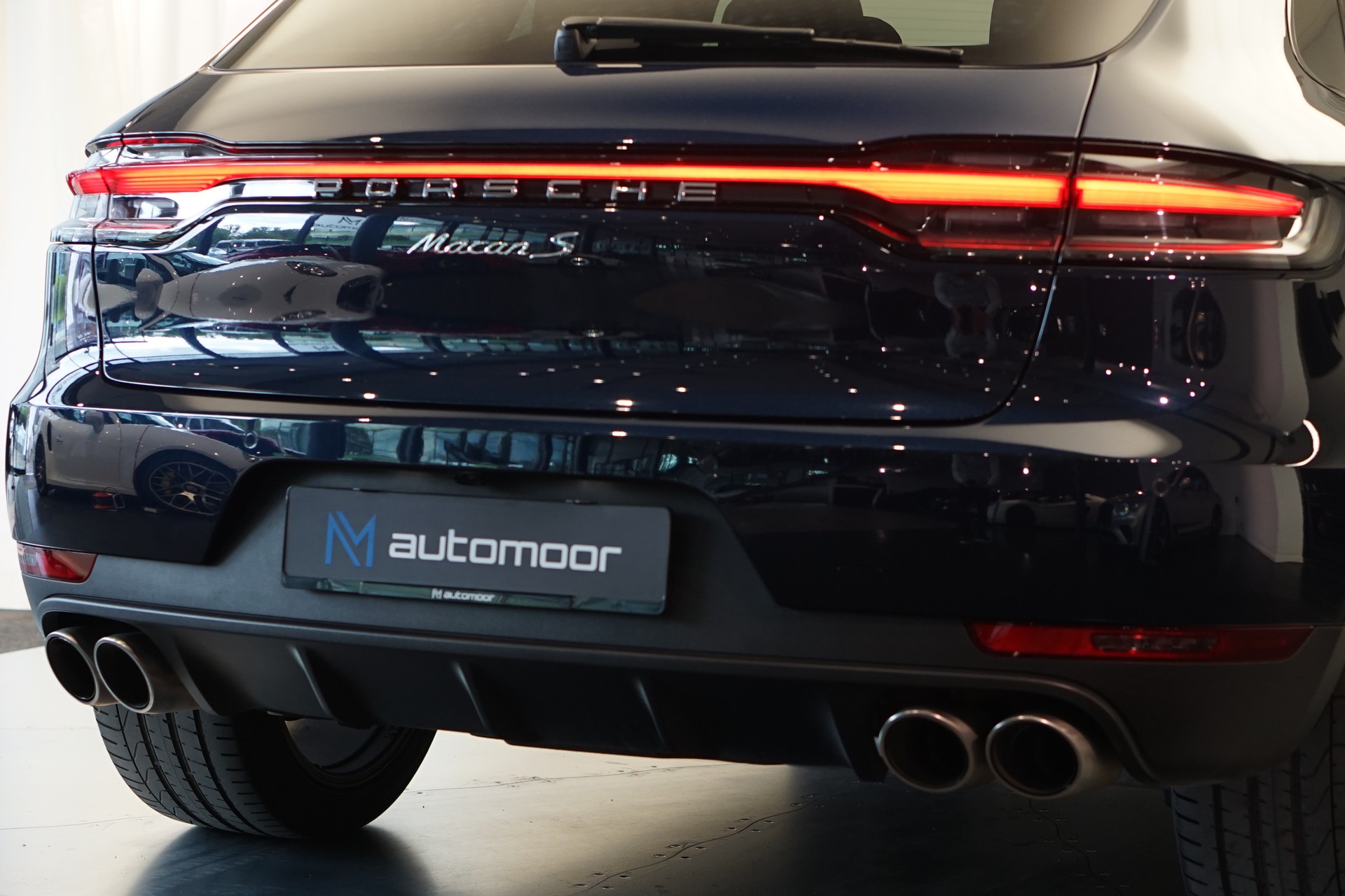 PORSCHE Macan S PDK-image-31
