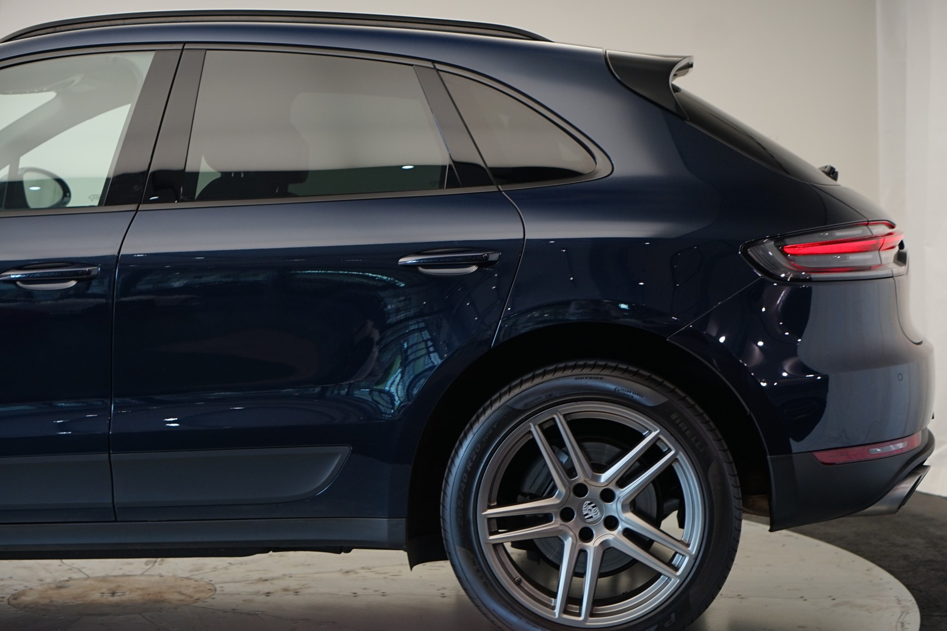 PORSCHE Macan S PDK-image-37