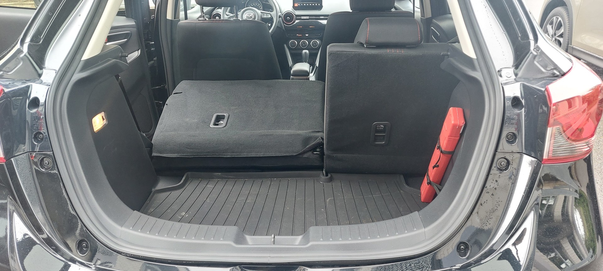 MAZDA 2 SKYACTIV-G 90 Homura Automat-image-15