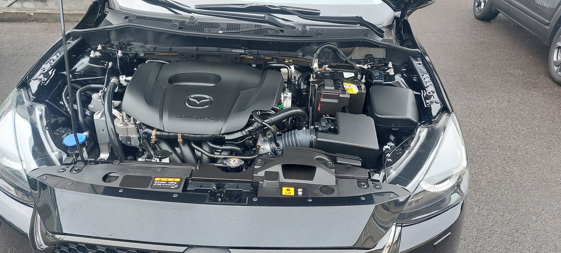 MAZDA 2 SKYACTIV-G 90 Homura Automat-image-16