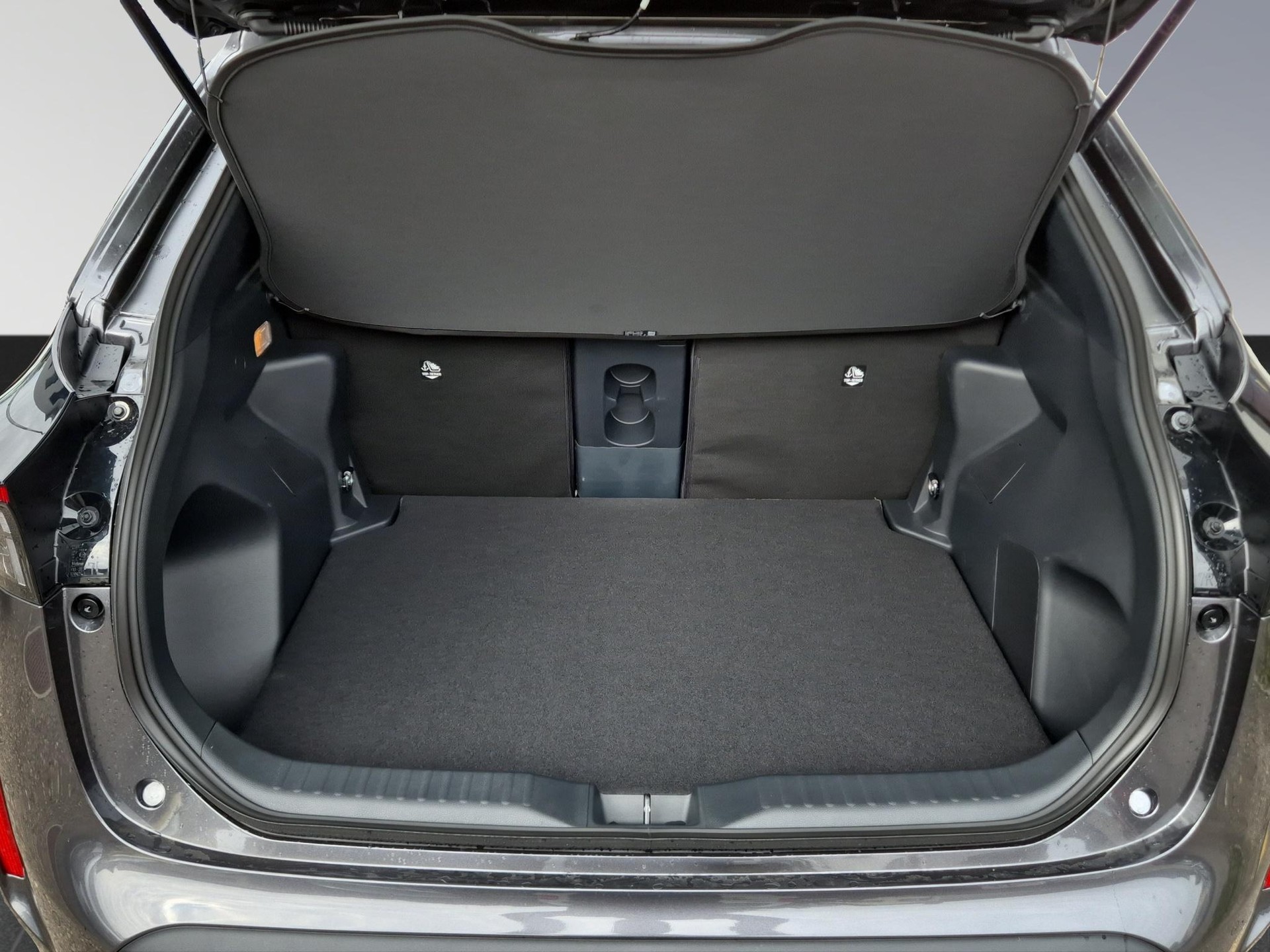 TOYOTA Yaris Cross 1.5 VVT-i HSD Trend AWD-i-image-17