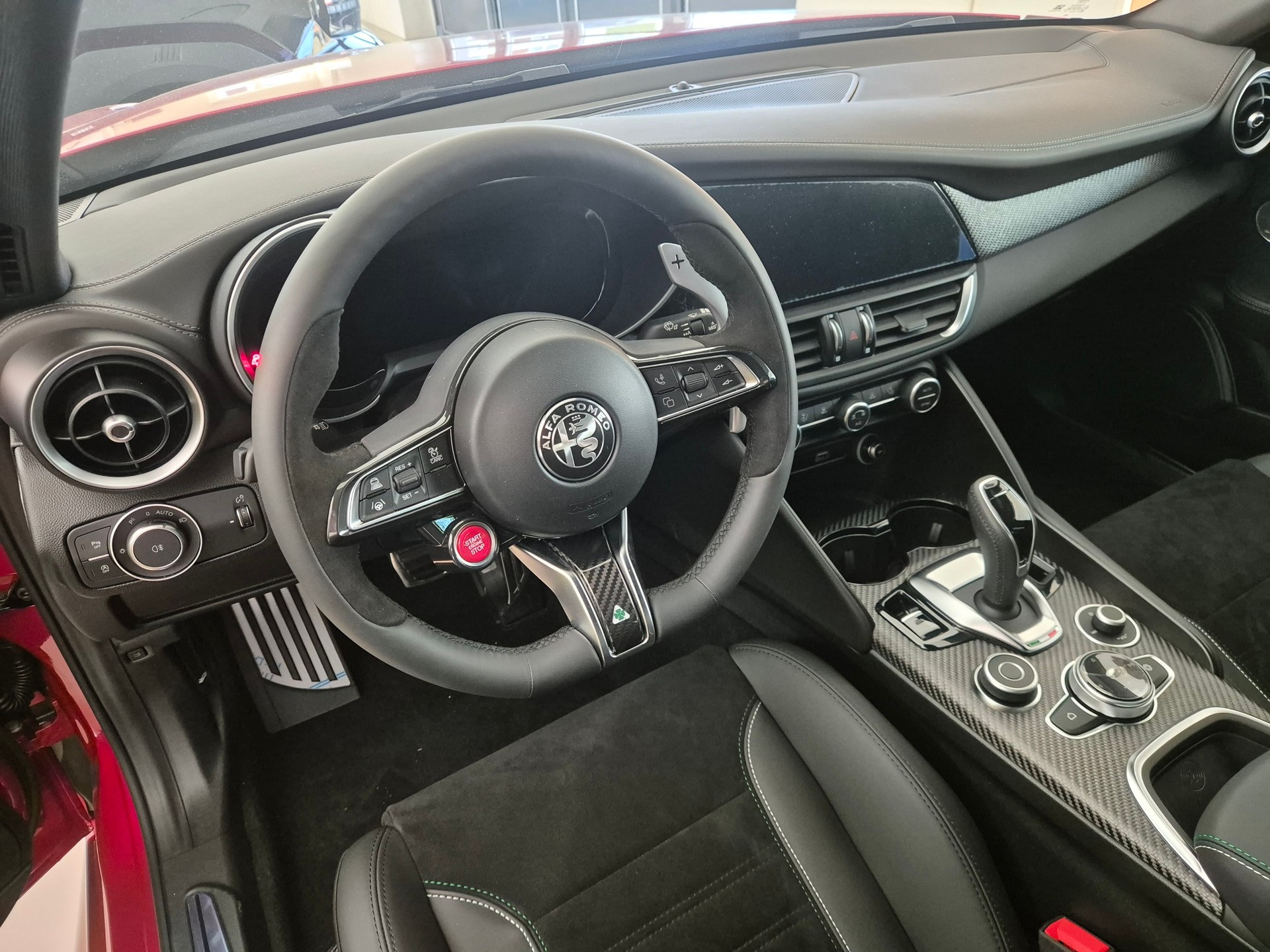 ALFA ROMEO Giulia 2.9 V6 Quadrifoglio Competizione-image-5