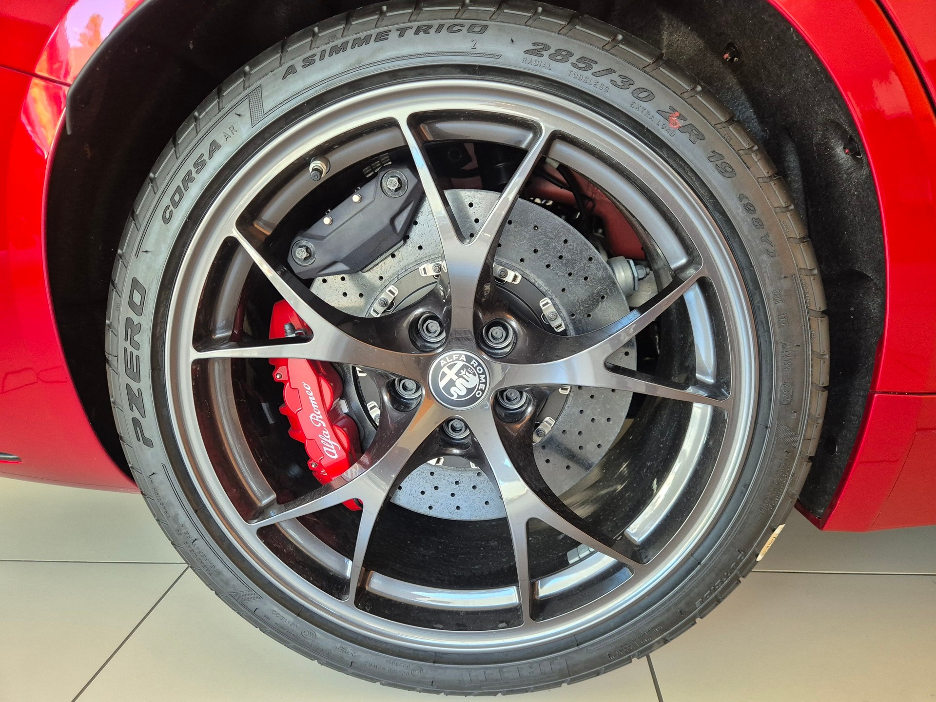 ALFA ROMEO Giulia 2.9 V6 Quadrifoglio Competizione-image-11
