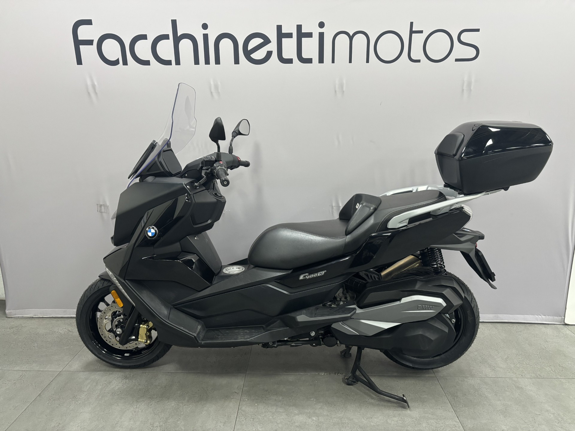BMW C 400 GT Triple Black-image-3