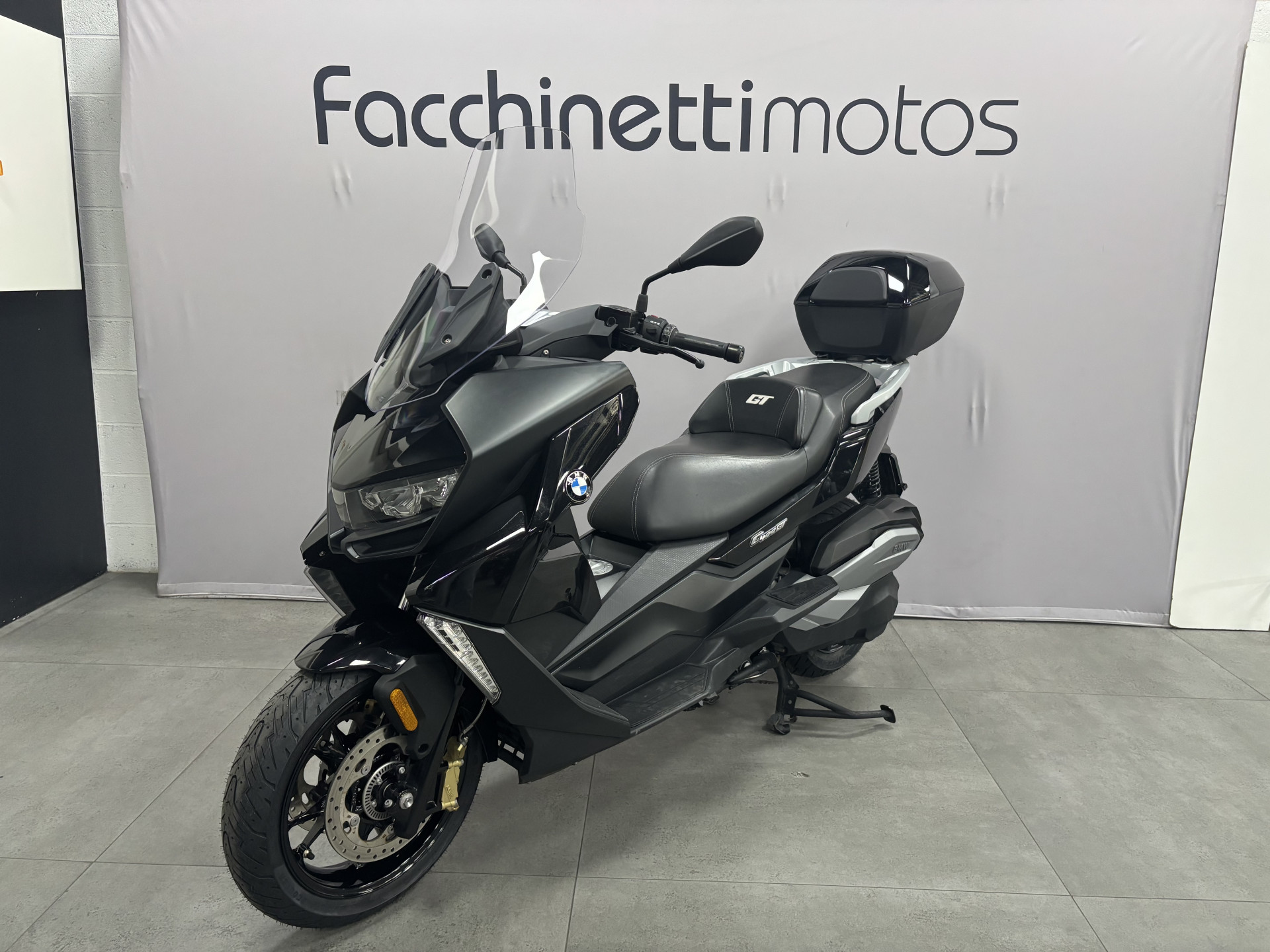 BMW C 400 GT Triple Black-image-2