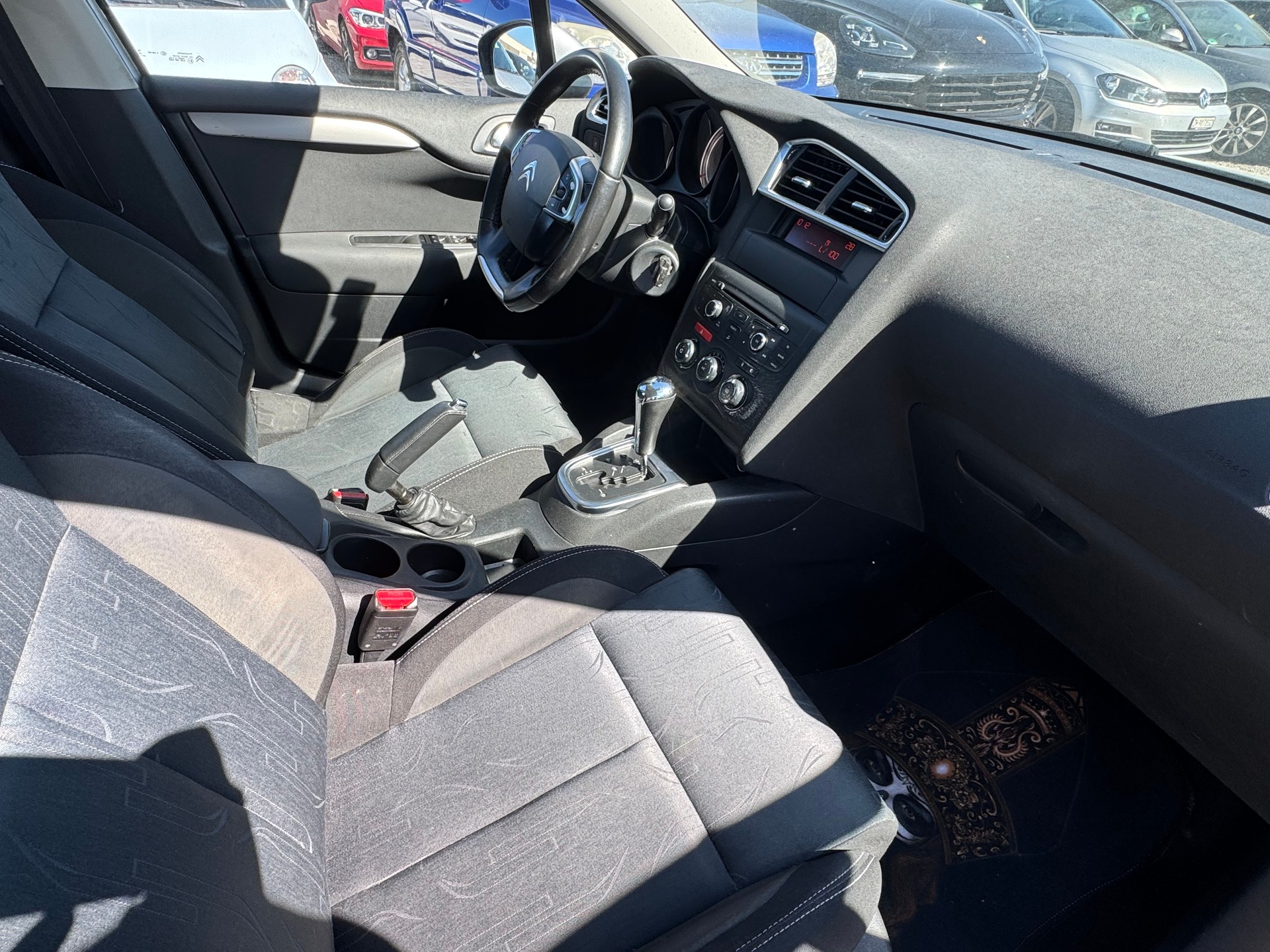 CITROEN C4 Berline 1.6 VTi Séduction BVA4-image-7