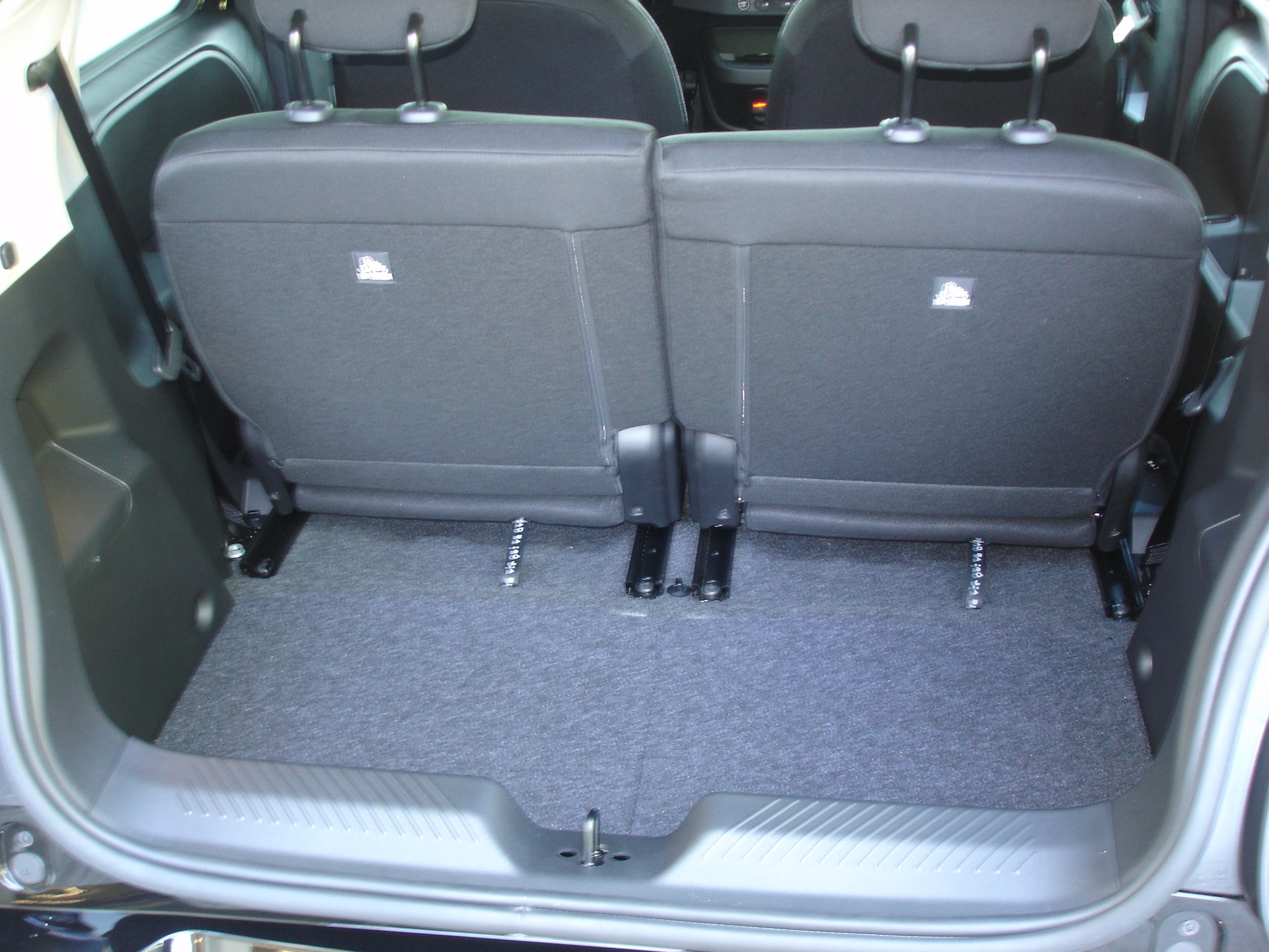 RENAULT Twingo E-Tech 27kWh Techno-image-5