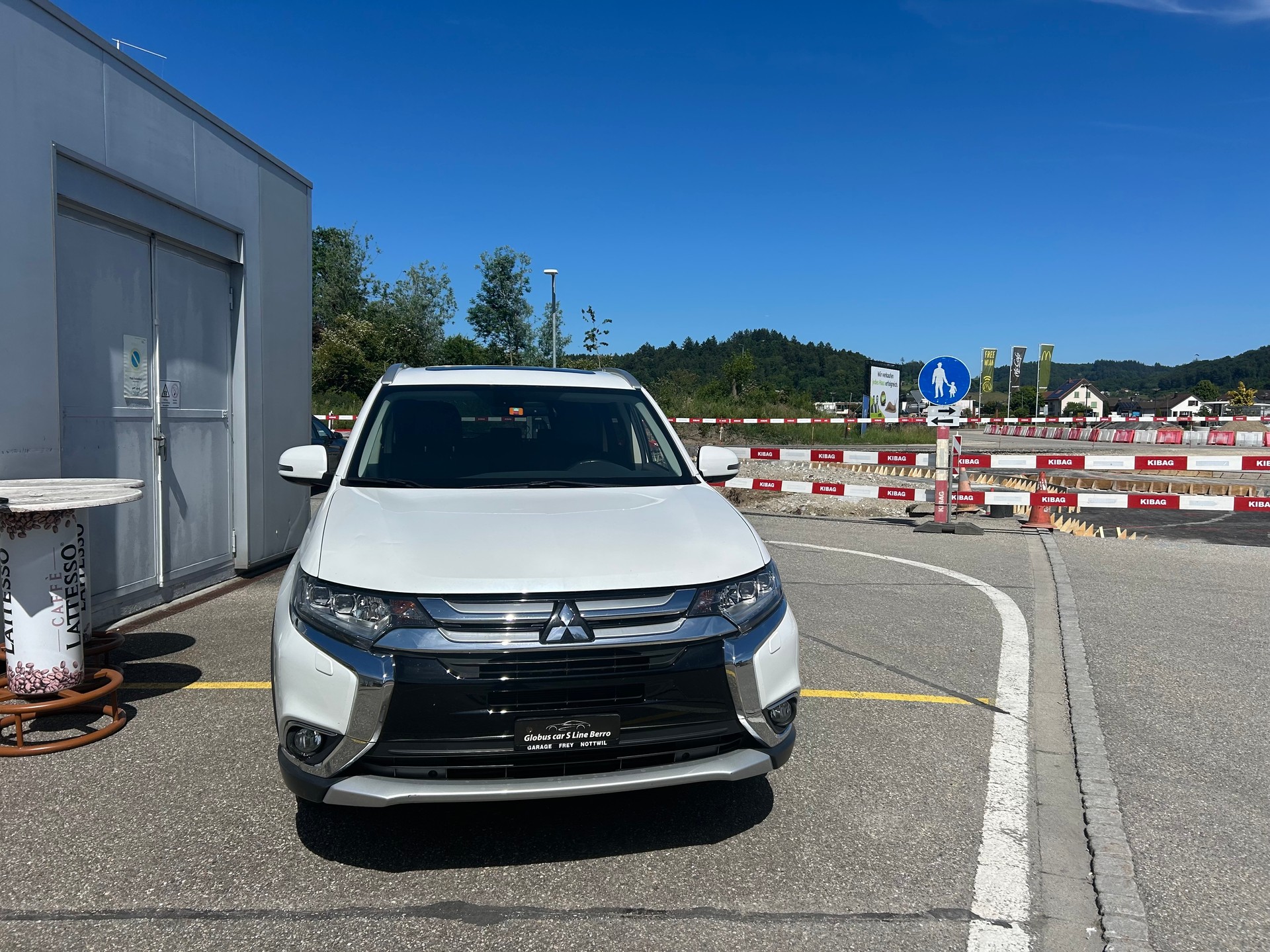 MITSUBISHI Outlander 2.2 DID Diamond 4WD Automatic