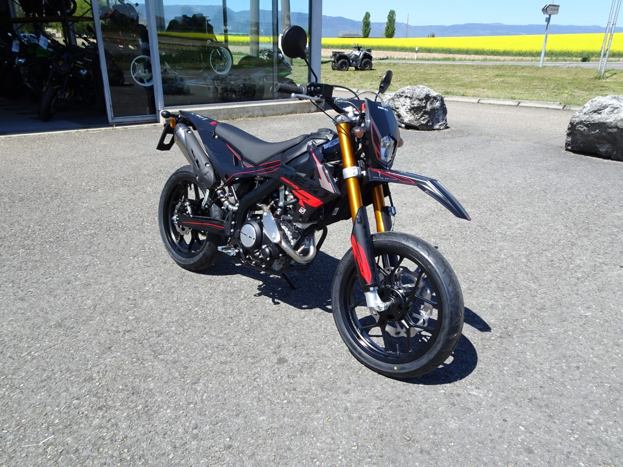 RIEJU Marathon 125 SM Basse-image-1