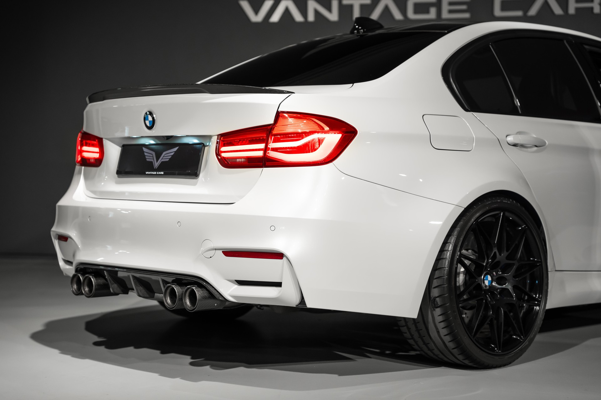 BMW M3 Competition-image-10