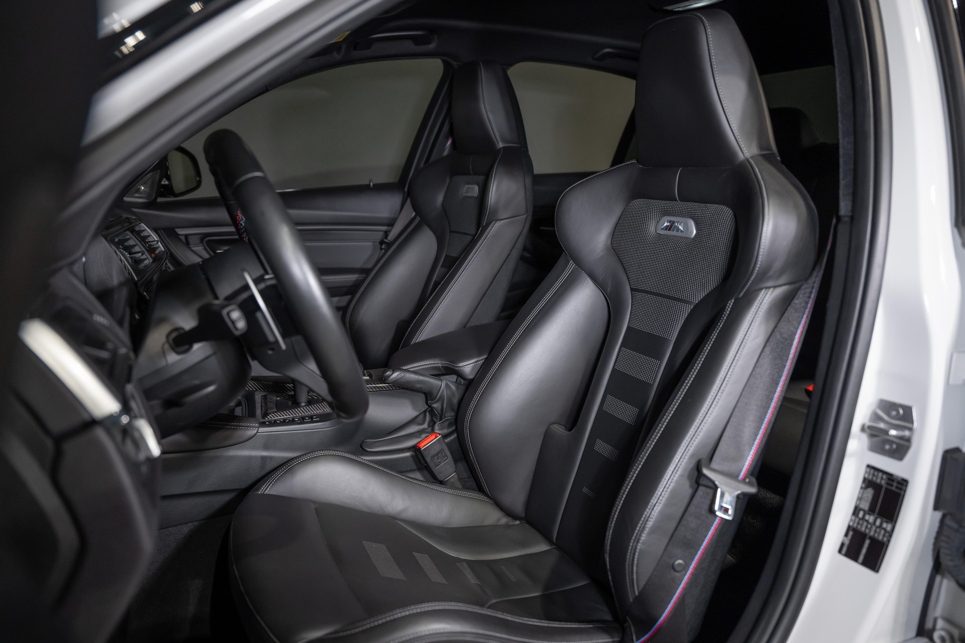 BMW M3 Competition-image-19