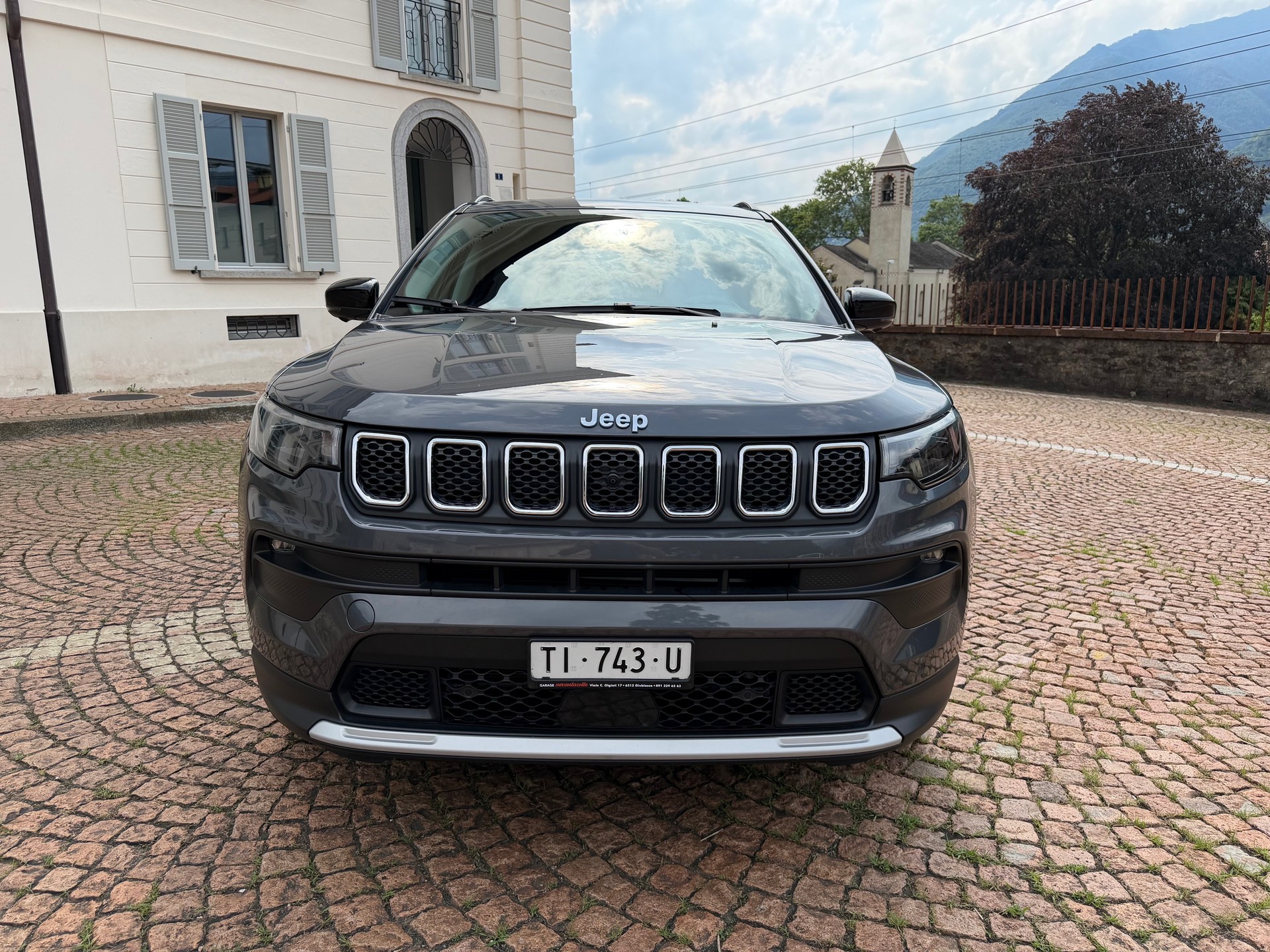 JEEP Compass 1.3 T PHEV Swiss Limited AWD-image-7