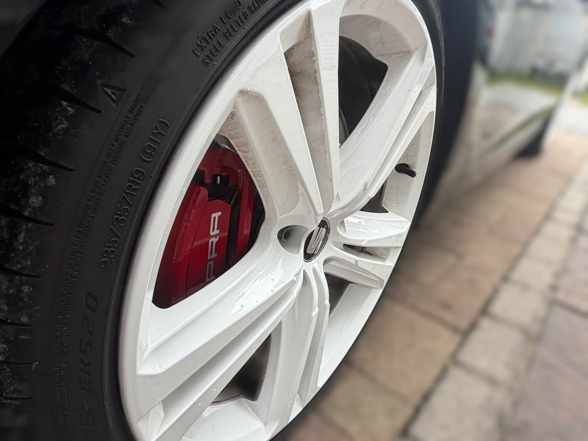 SEAT Leon ST 2.0 TSI Cupra 280 DSG-image-11