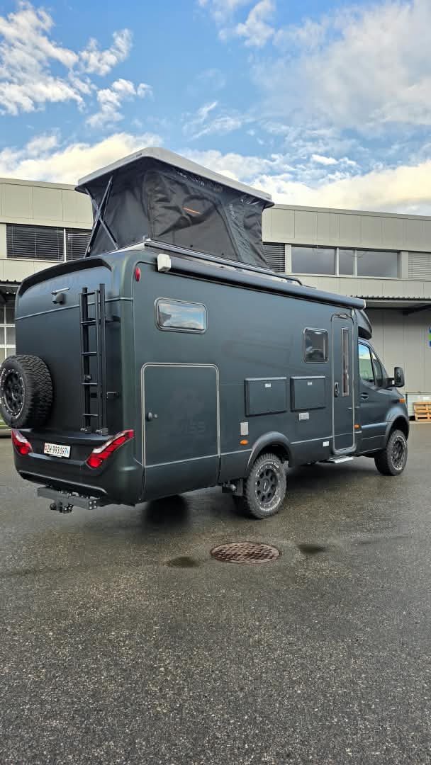 HYMER MLT 580 4x4 Mit Aufstelldach-showroom-element-2