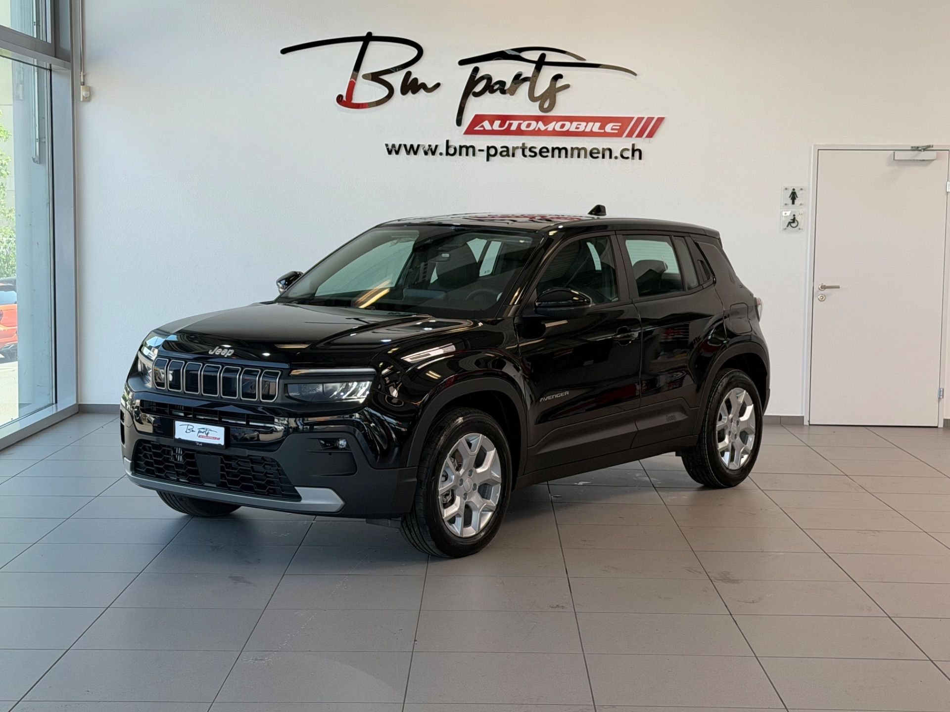 JEEP Avenger 1.2 Turbo MHEV Altitude-showroom-element-1