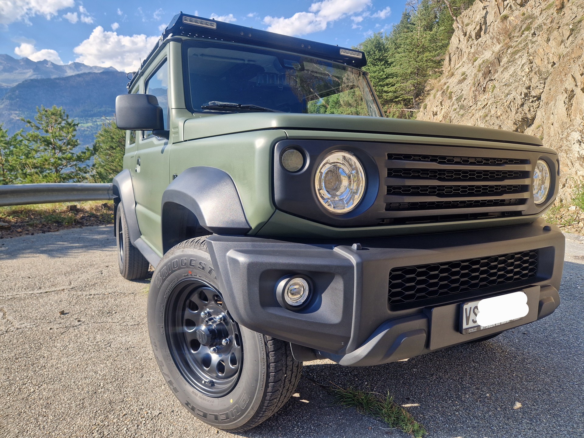 SUZUKI 1.5 Compact Top 4x4 Handschaltung-image-4