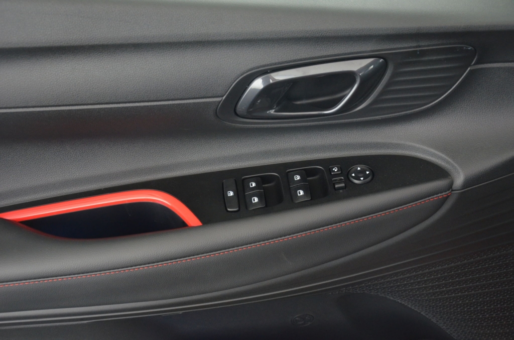 HYUNDAI i20 1.0 T-GDi N-Line DCT MHEV-image-24