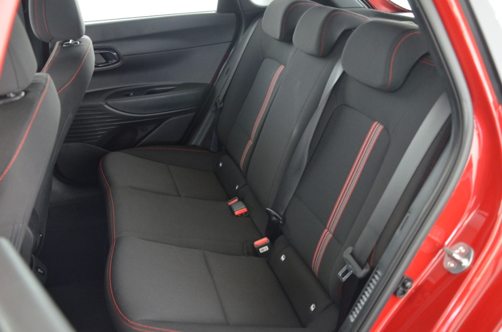 HYUNDAI i20 1.0 T-GDi N-Line DCT MHEV-image-13