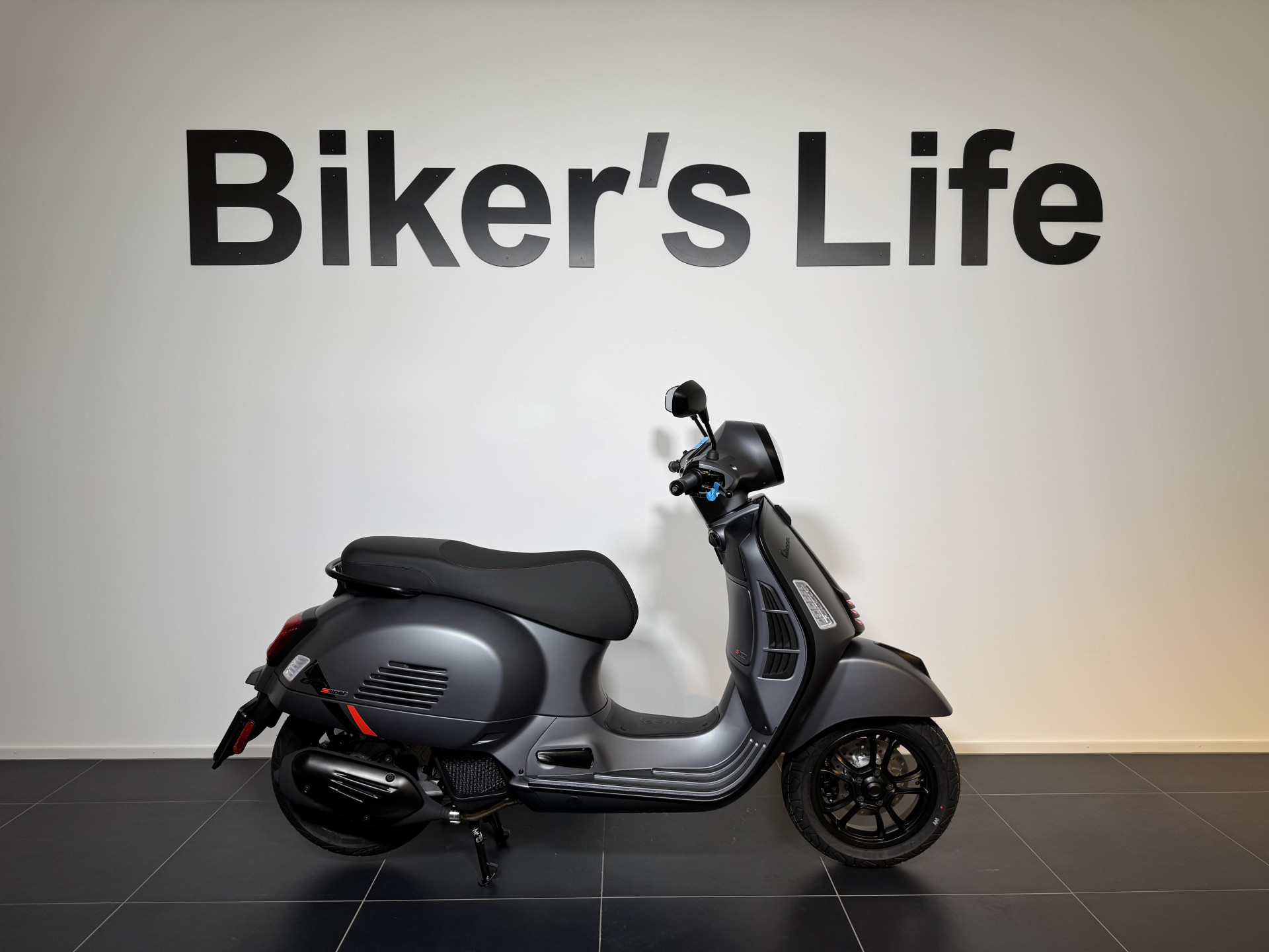 PIAGGIO Vespa GTS 125 Super Sport MY 2026-image-0