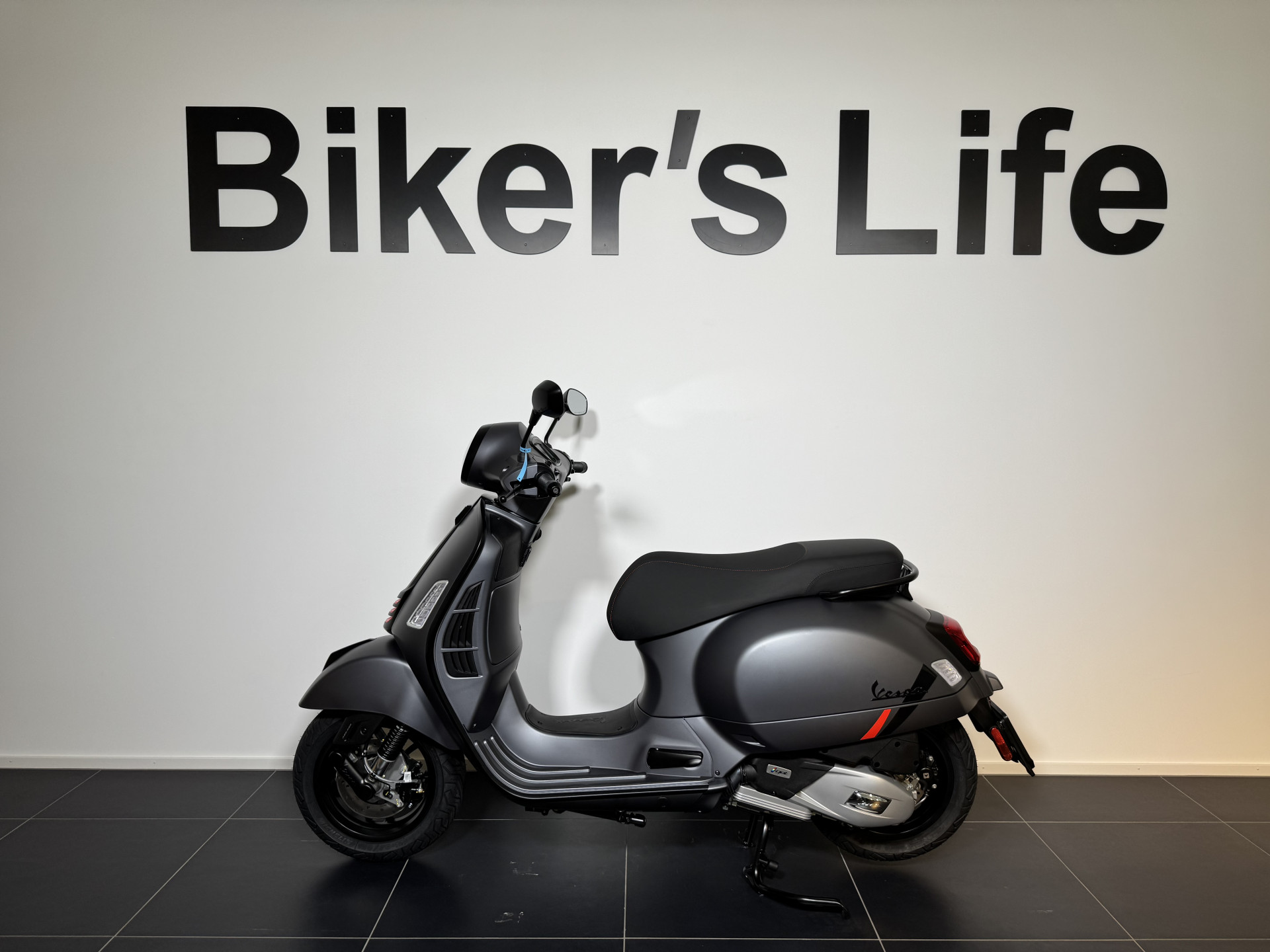 PIAGGIO Vespa GTS 125 Super Sport MY 2026-image-1