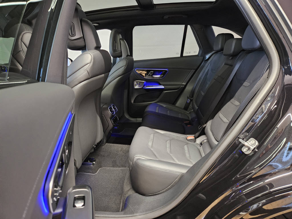 MERCEDES-BENZ GLC 53 AMG 4Matic+-image-12