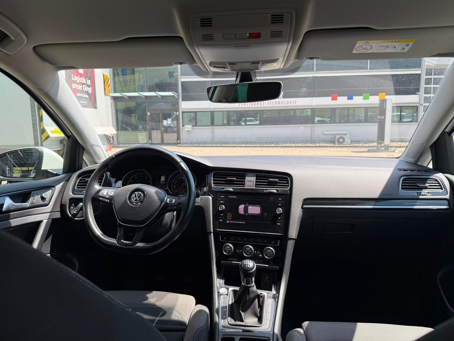VW Golf 1.0 TSI Comfortline-image-15