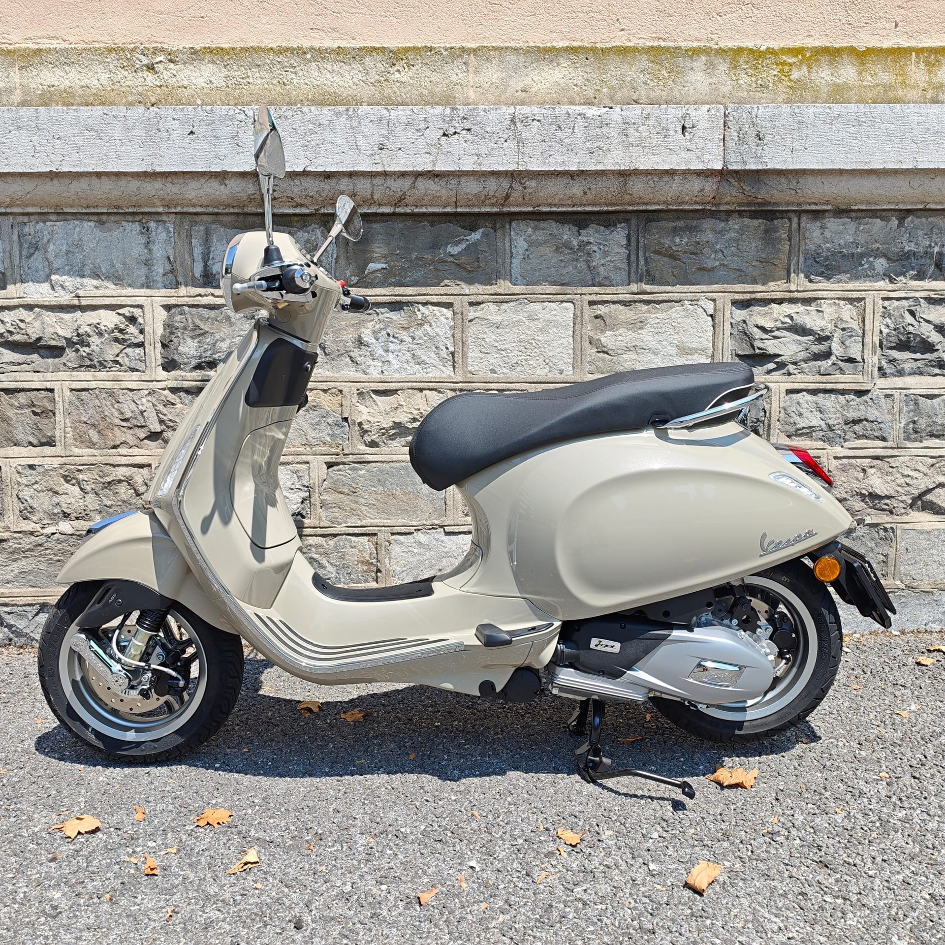 PIAGGIO Vespa 125 Primavera Euro 5+-image-3