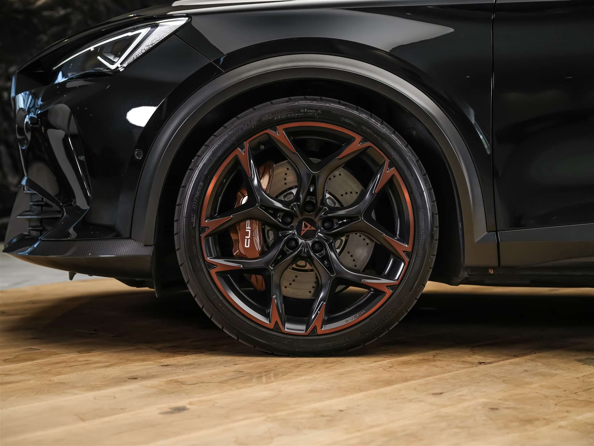 CUPRA Formentor 2.5TSI VZ5 4Drive DSG *Panorama*360° Kamera*El. Sitze*-image-18