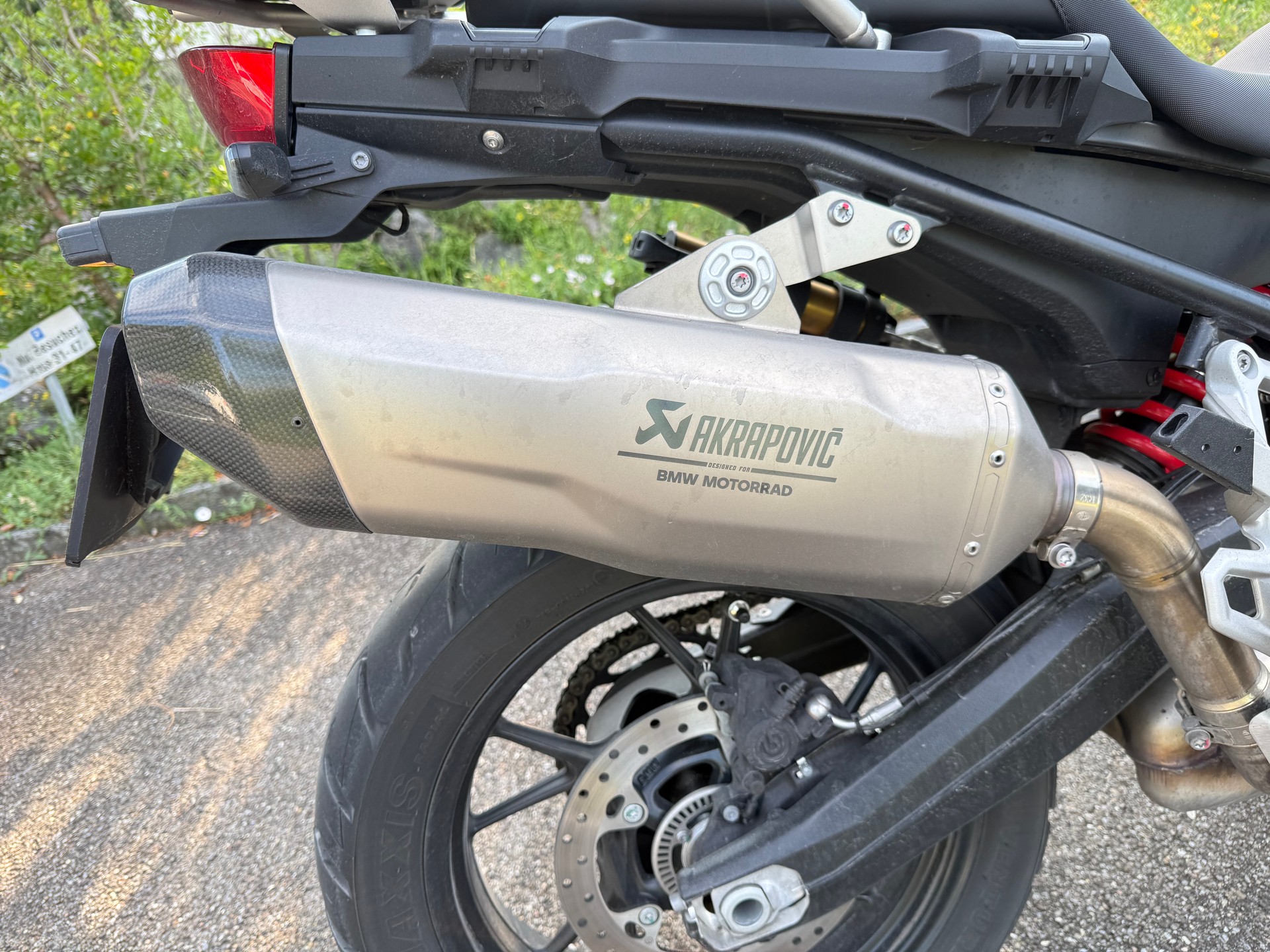 BMW F 800 GS-image-1
