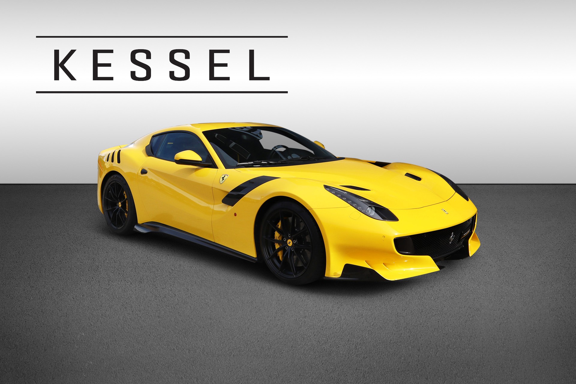 FERRARI F12 Berlinetta