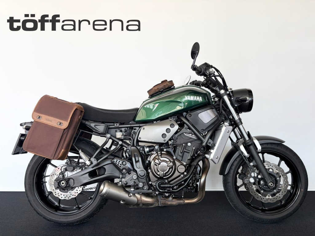 YAMAHA XSR 700-image-0