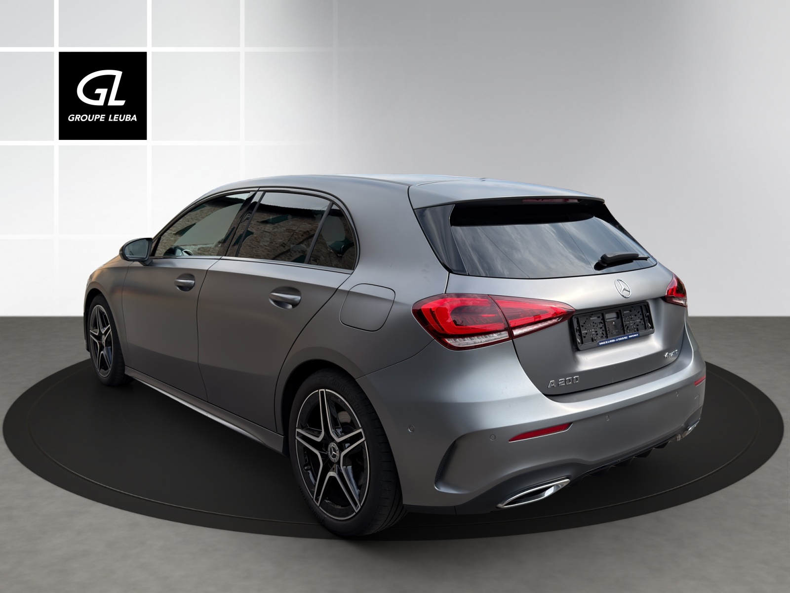 MERCEDES-BENZ A 200 AMG Line 4Matic-showroom-element-3