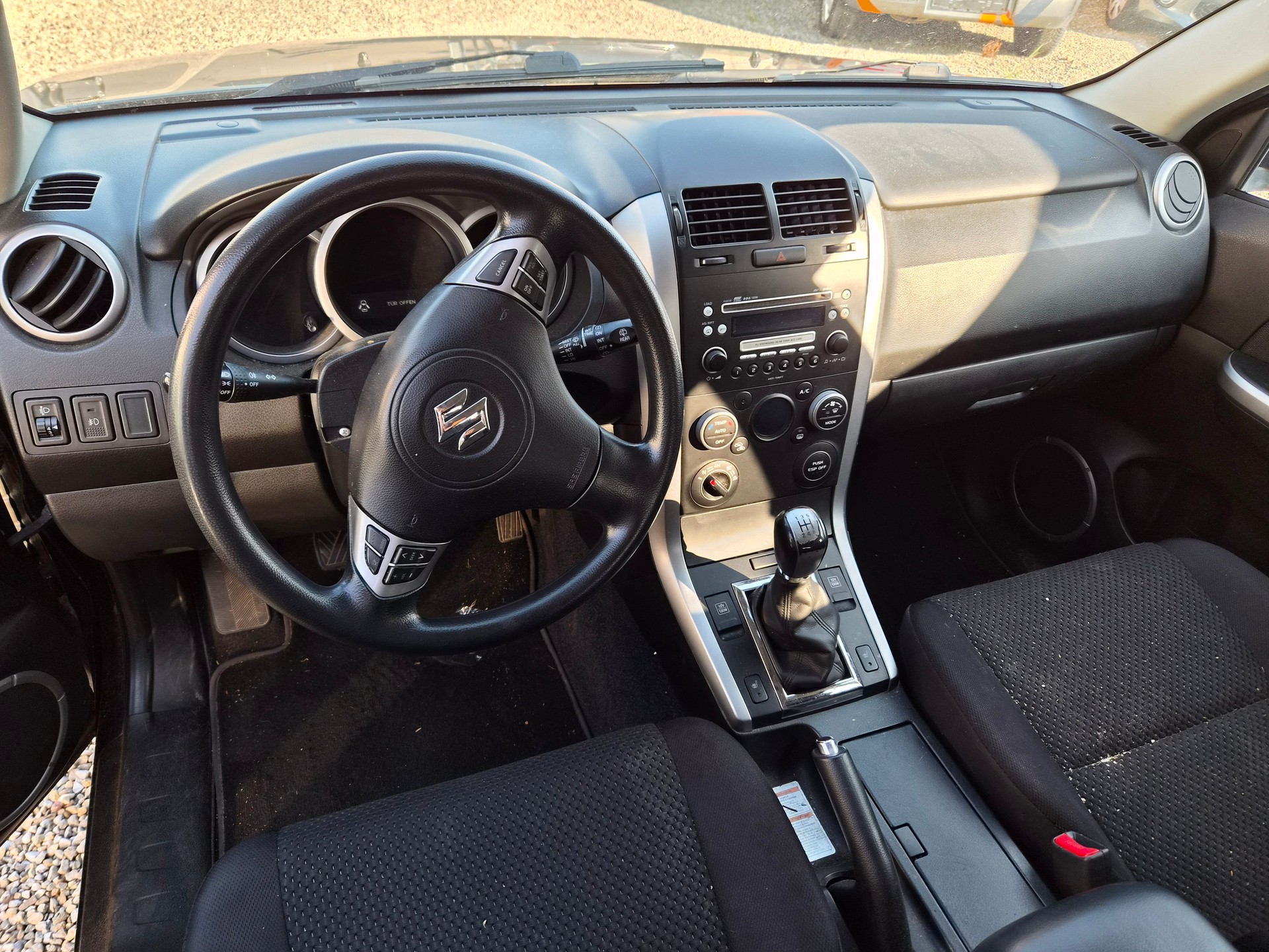 SUZUKI Grand Vitara 2.4 16V GL Top-image-7