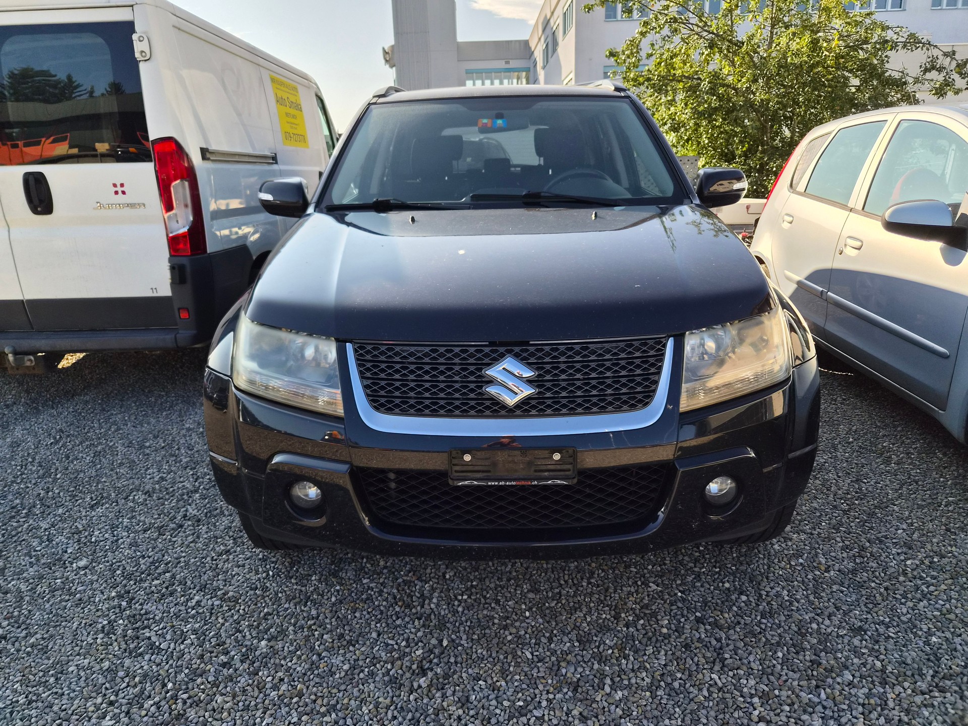 SUZUKI Grand Vitara 2.4 16V GL Top-showroom-element-1