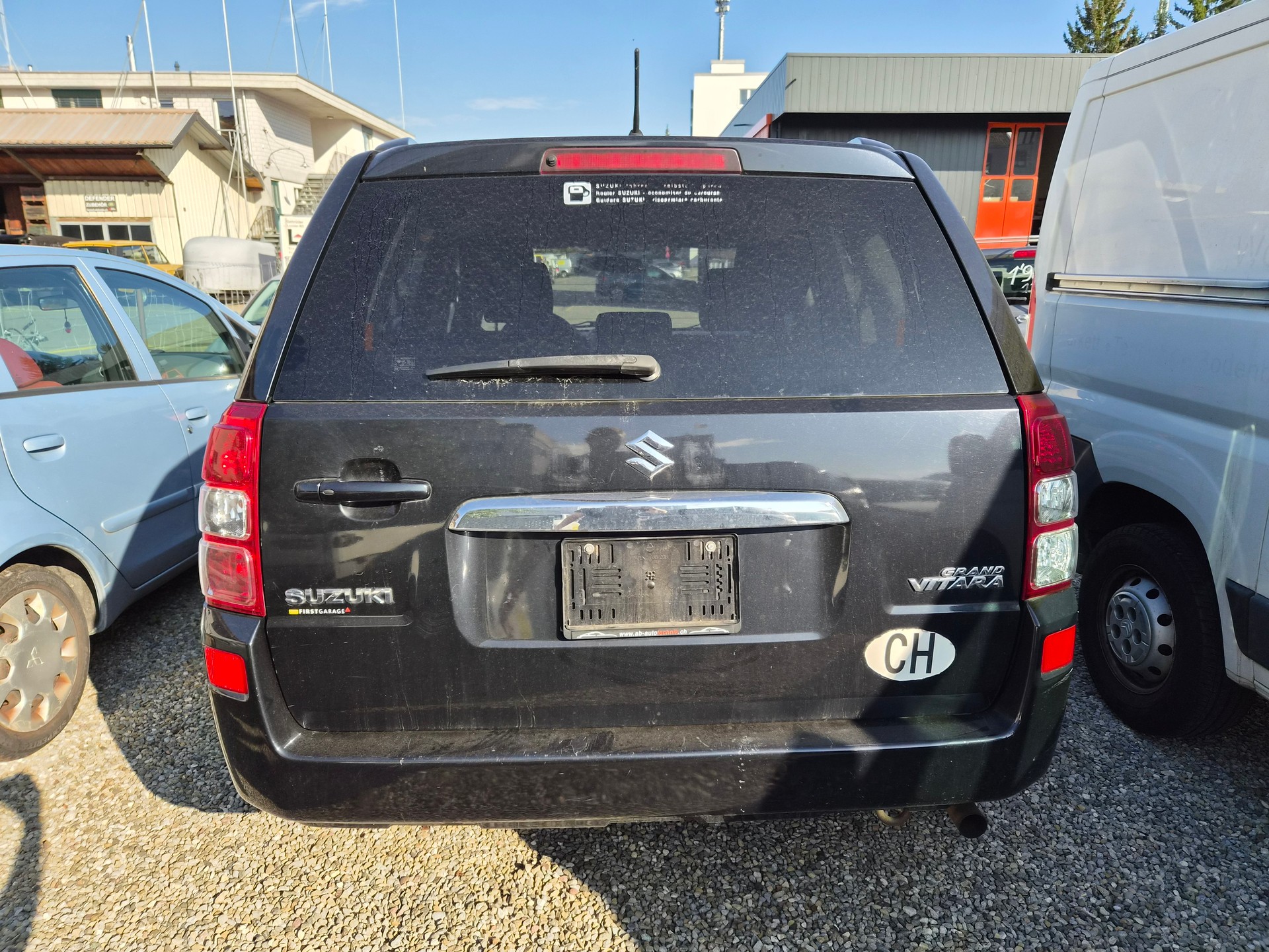 SUZUKI Grand Vitara 2.4 16V GL Top-image-4