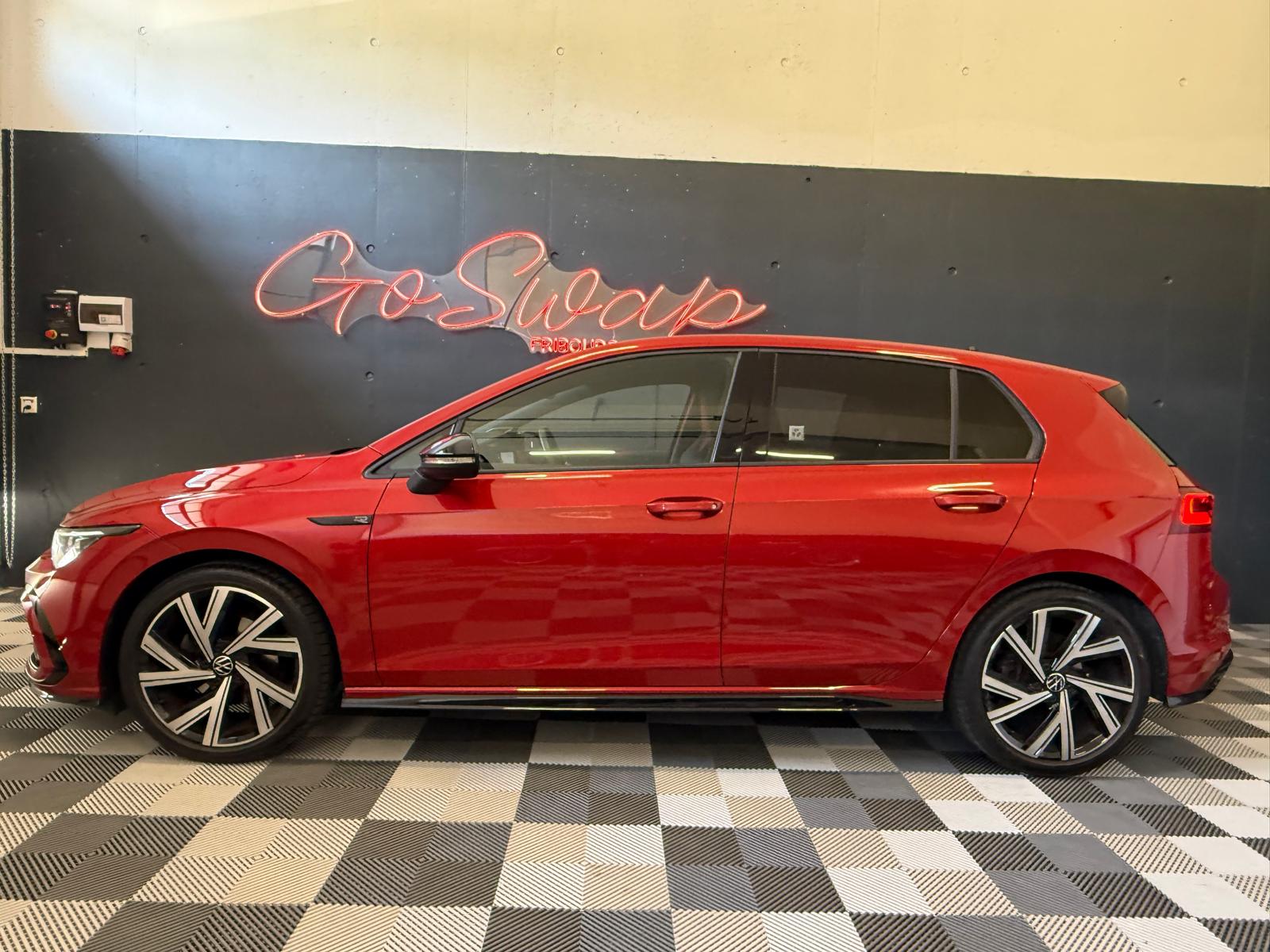 VW Golf 1.5 eTSI R-Line DSG *Matrix LED *Harman Kardon-showroom-element-2