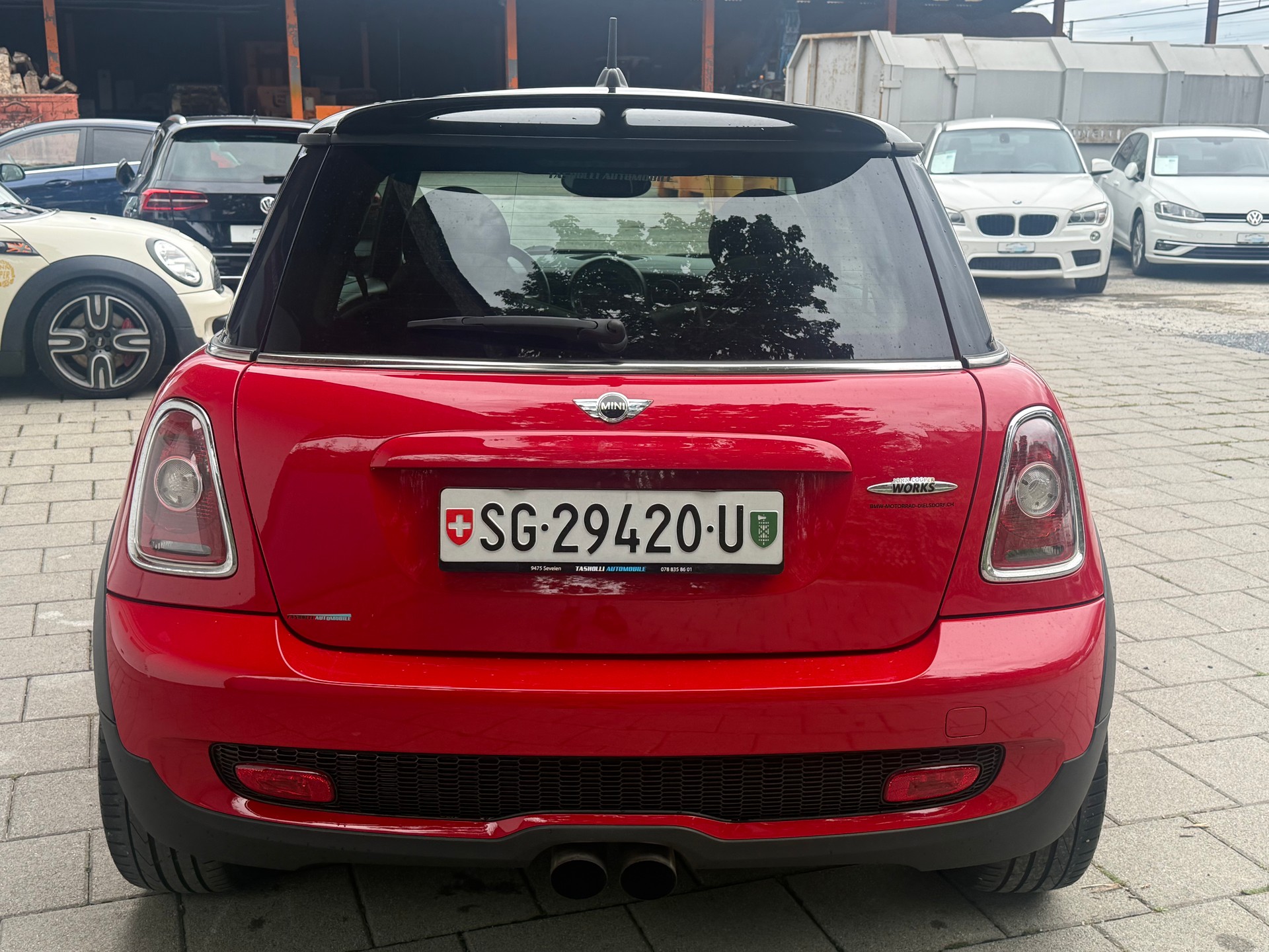 MINI Cooper John Cooper Works-image-5